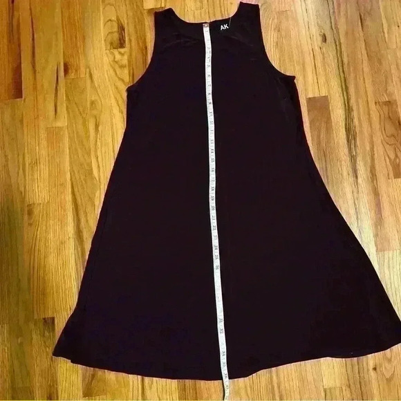 Anne Klein Sleeveless A Line Dress in Stretch Fabric Size 10 Plum NWOT - Picture 2 of 4